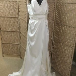 Never worn bridal or prom dress